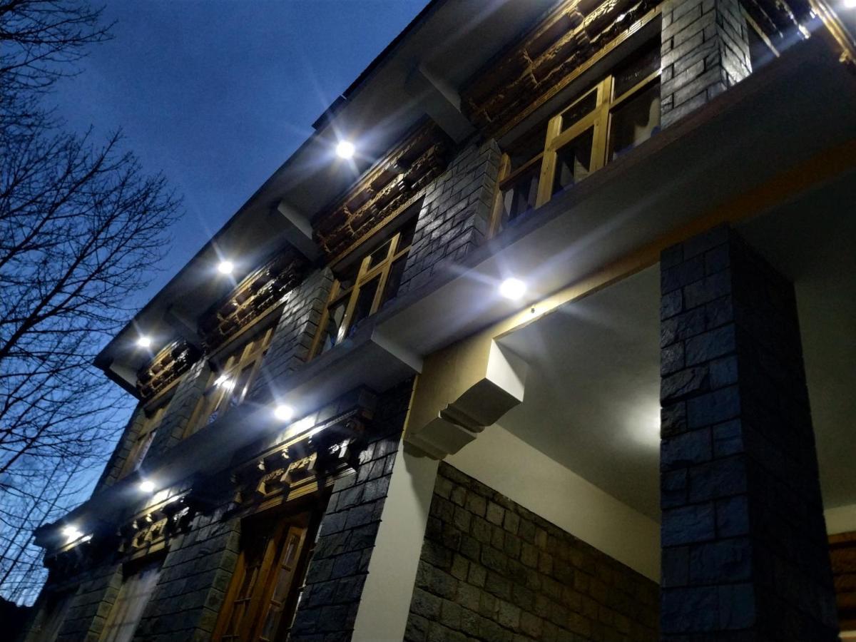Hidden Leaf Homestay Leh Exterior foto