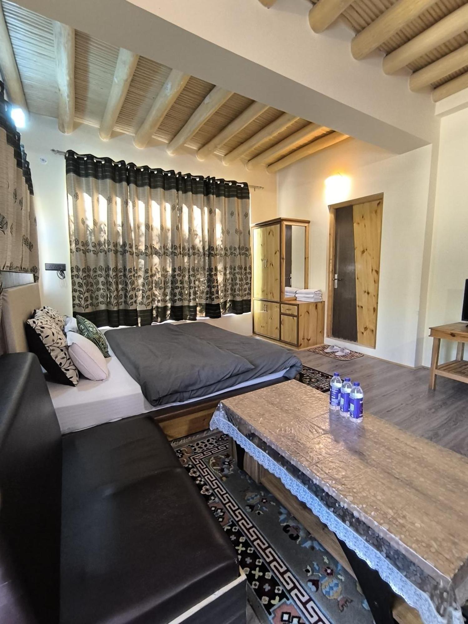 Hidden Leaf Homestay Leh Quarto foto