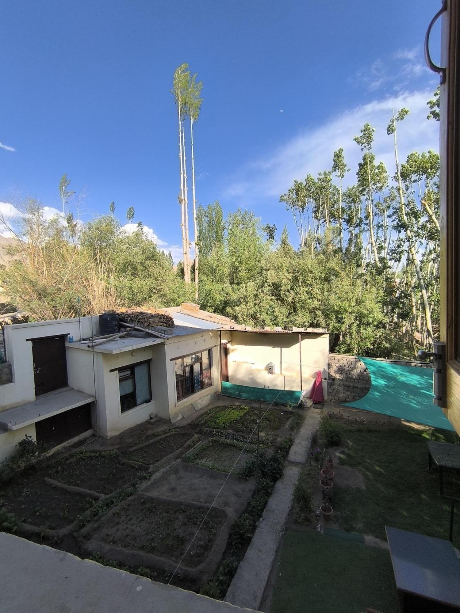 Hidden Leaf Homestay Leh Quarto foto